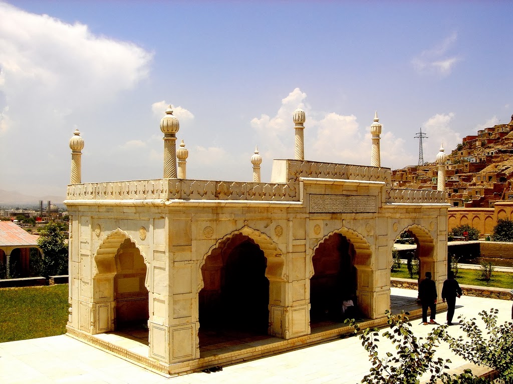 image of babur shah tomb